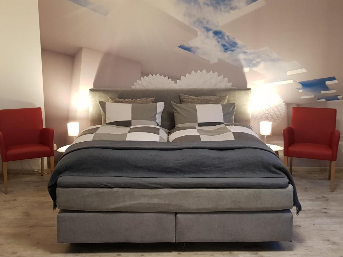 Garden-Loft Apartment Stadelhofen ภายนอก รูปภาพ