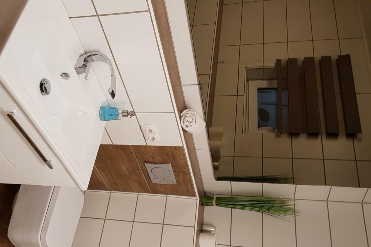 Garden-Loft Apartment Stadelhofen ภายนอก รูปภาพ